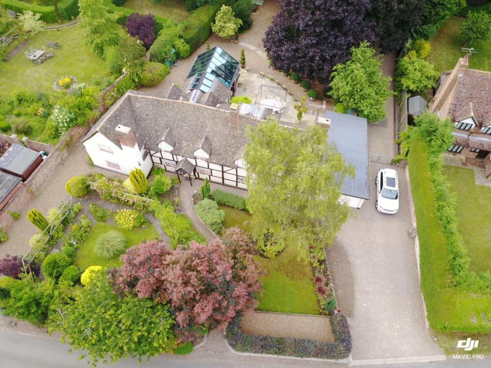 Monkspool B&B Church End Exteriör bild